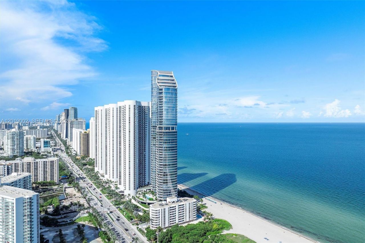 15701 Collins Ave , Unit 3605, Sunny Isles Beach, FL 33160 Photo
