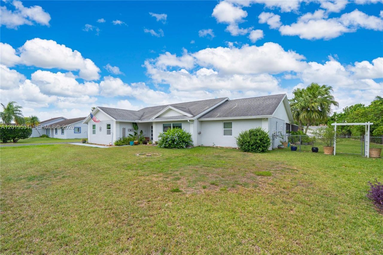 1501 NW 20th St , Homestead, FL 33030 Photo
