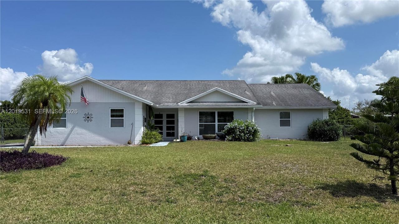 1501 NW 20th St, Homestead, FL 33030 Photo