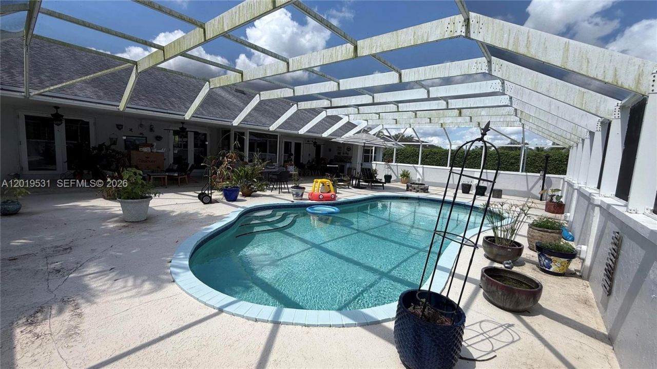 1501 NW 20th St , Homestead, FL 33030 Photo