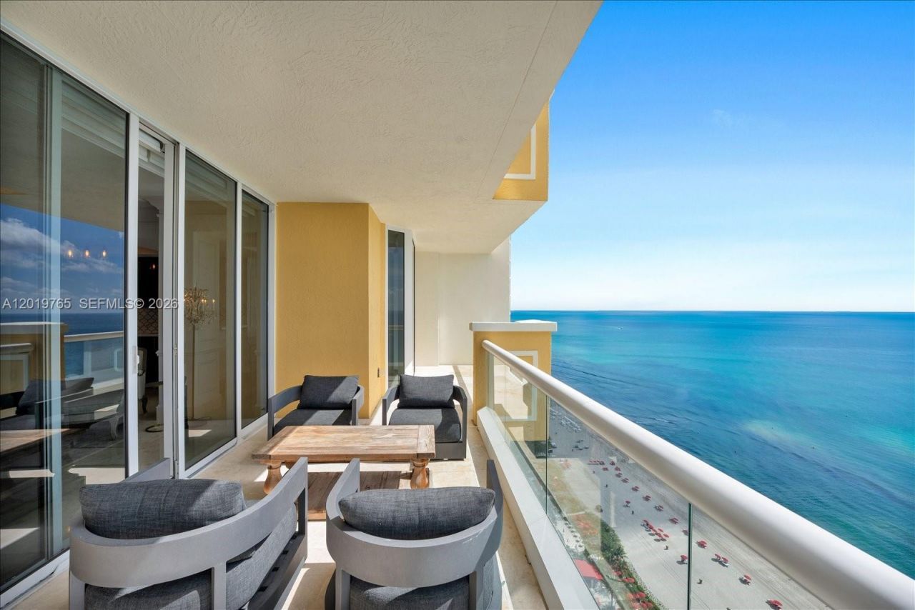 17875 Collins Ave , Unit 3002, Sunny Isles Beach, FL 33160 Photo