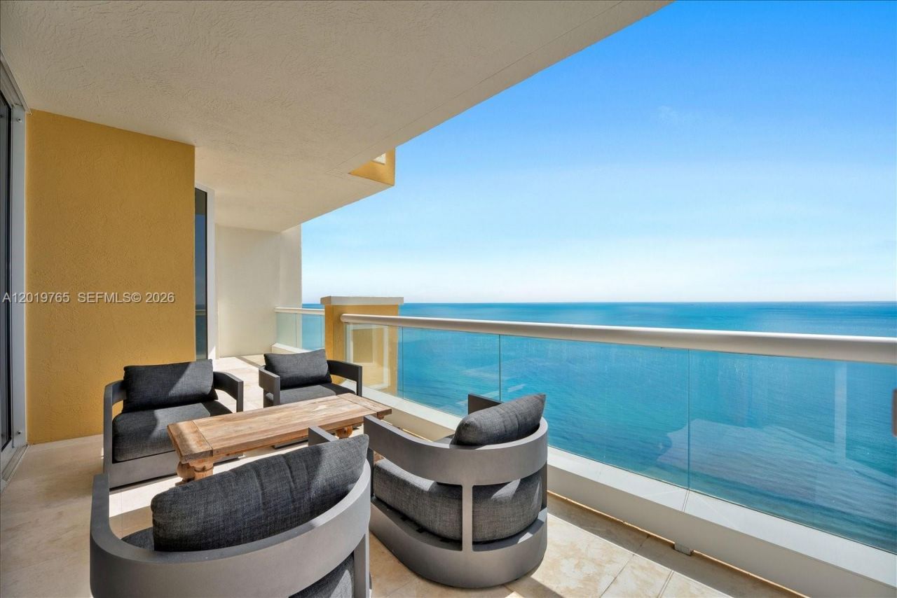 17875 Collins Ave , Unit 3002, Sunny Isles Beach, FL 33160 Photo