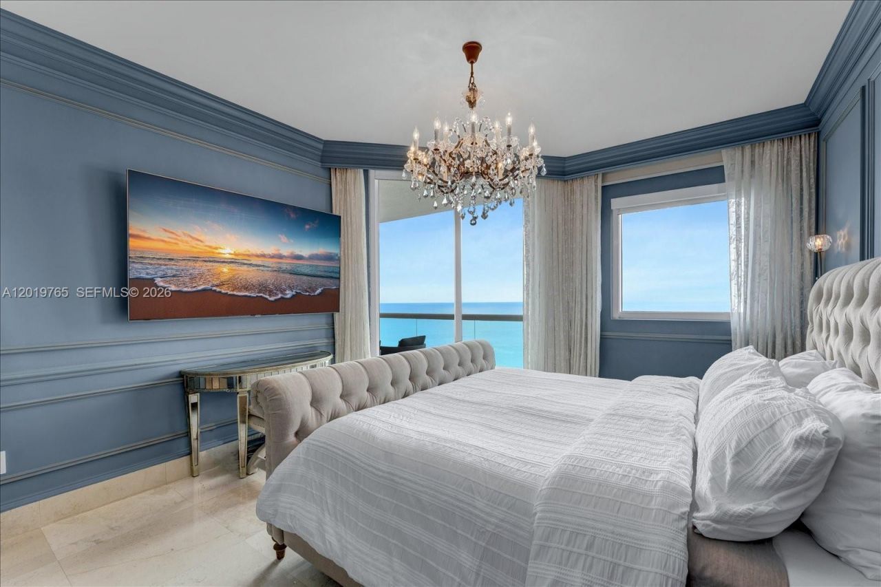 17875 Collins Ave , Unit 3002, Sunny Isles Beach, FL 33160 Photo