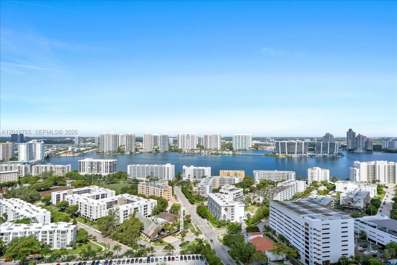 17875 Collins Ave , Unit 3002, Sunny Isles Beach, FL 33160 Photo
