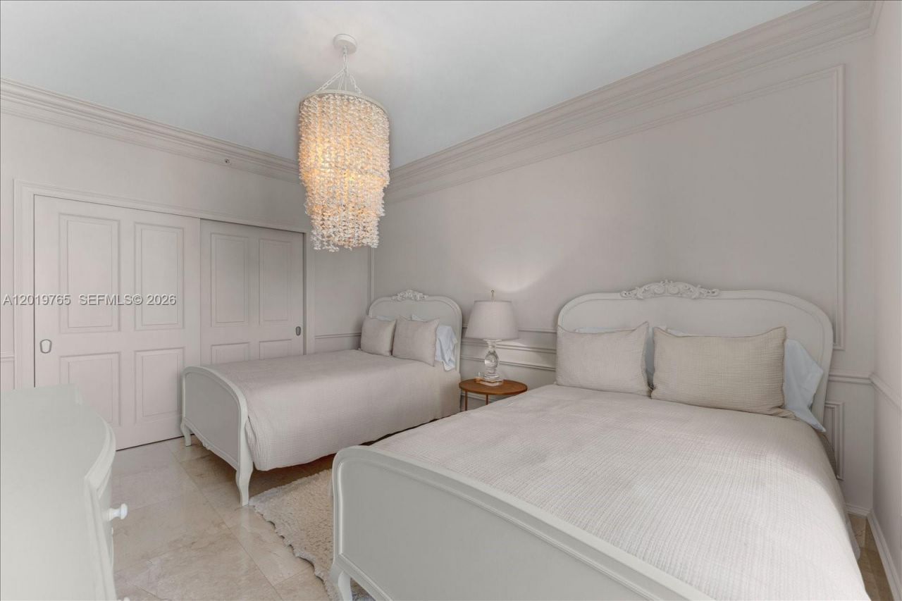 17875 Collins Ave , Unit 3002, Sunny Isles Beach, FL 33160 Photo