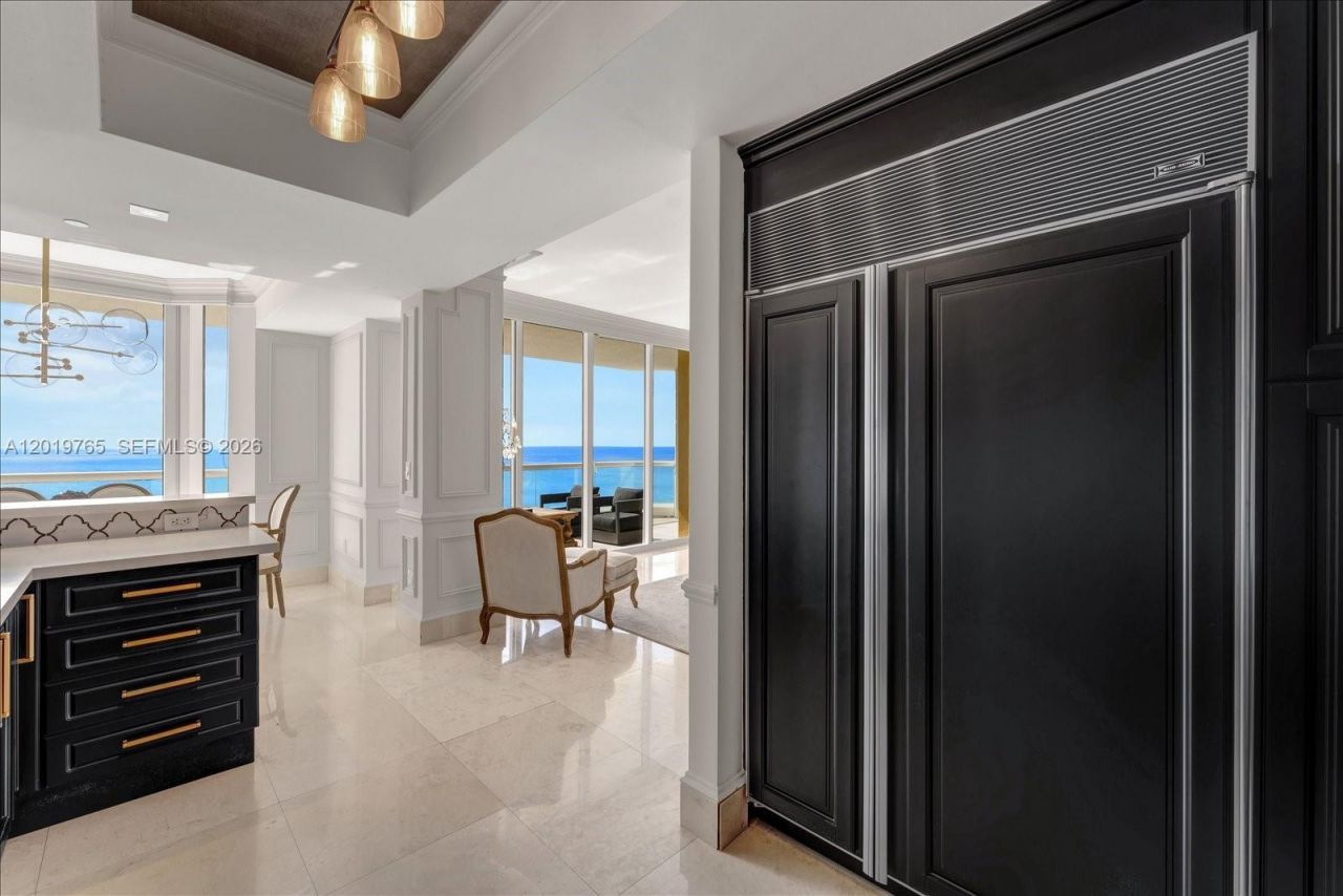 17875 Collins Ave , Unit 3002, Sunny Isles Beach, FL 33160 Photo