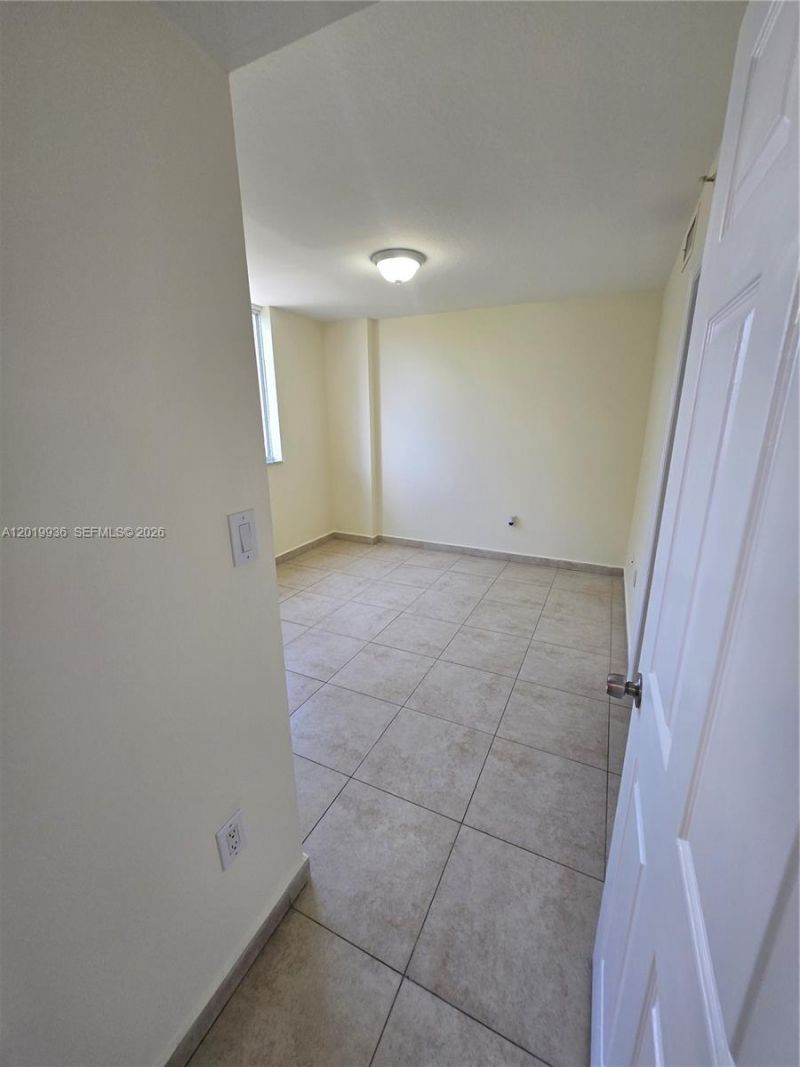 2647 NW 25th Ave , Unit 409, Miami, FL 33142 Photo