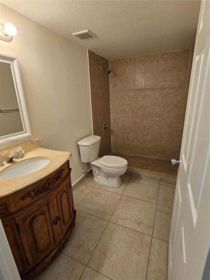 2647 NW 25th Ave , Unit 409, Miami, FL 33142 Photo