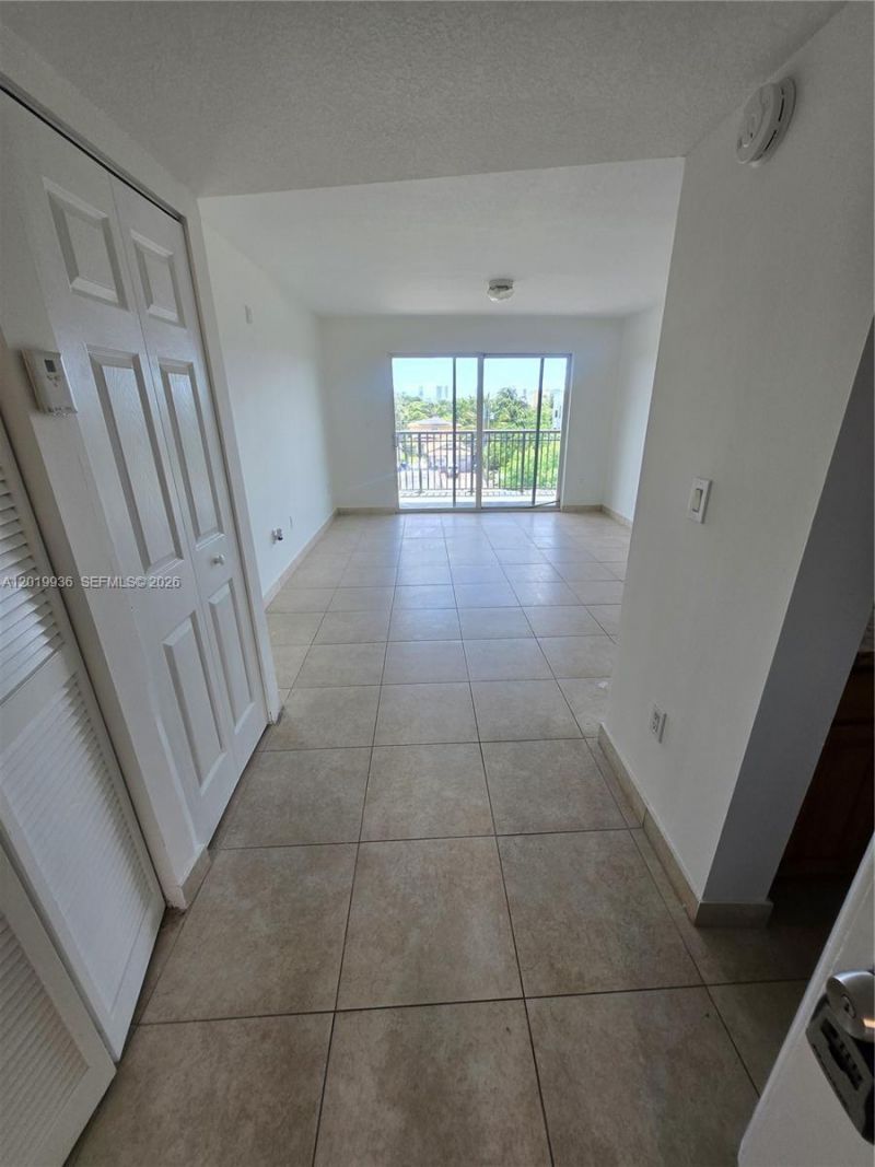 2647 NW 25th Ave , Unit 409, Miami, FL 33142 Photo