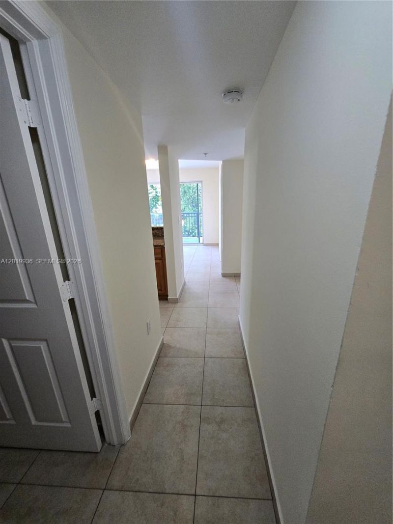 2647 NW 25th Ave , Unit 409, Miami, FL 33142 Photo