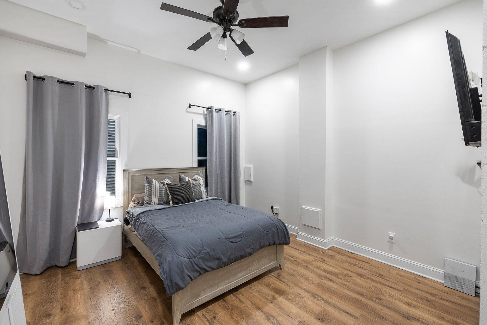 4882 Sound View Drive Photo 47