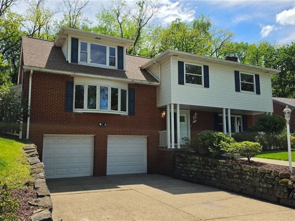 333 Stoneledge Dr, Pittsburgh, PA 15235