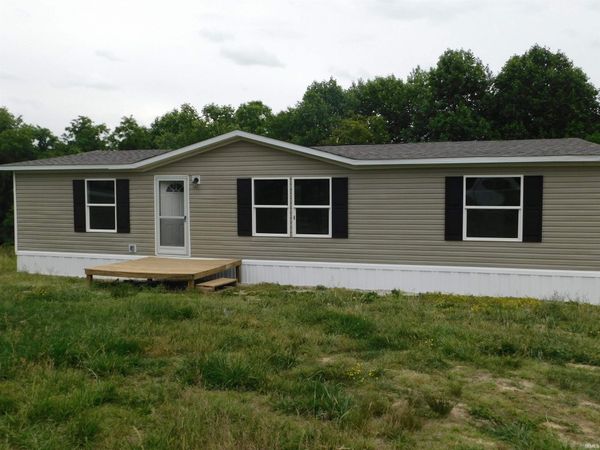 6356 Scotch Pine Road, Cannelton, IN 47520