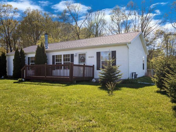 1800 Brentwood W, Grawn, MI 49685