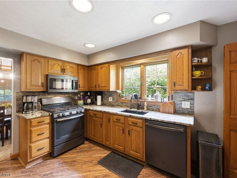 3134 W 140th, Cleveland, OH 44111 Photo 12