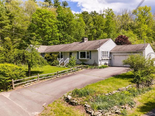 24 Boehmler Road, Sparrowbush, NY 12780
