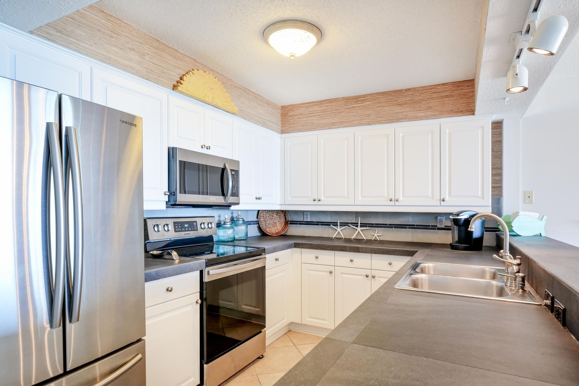 3601 South Ocean Blvd. Photo 9