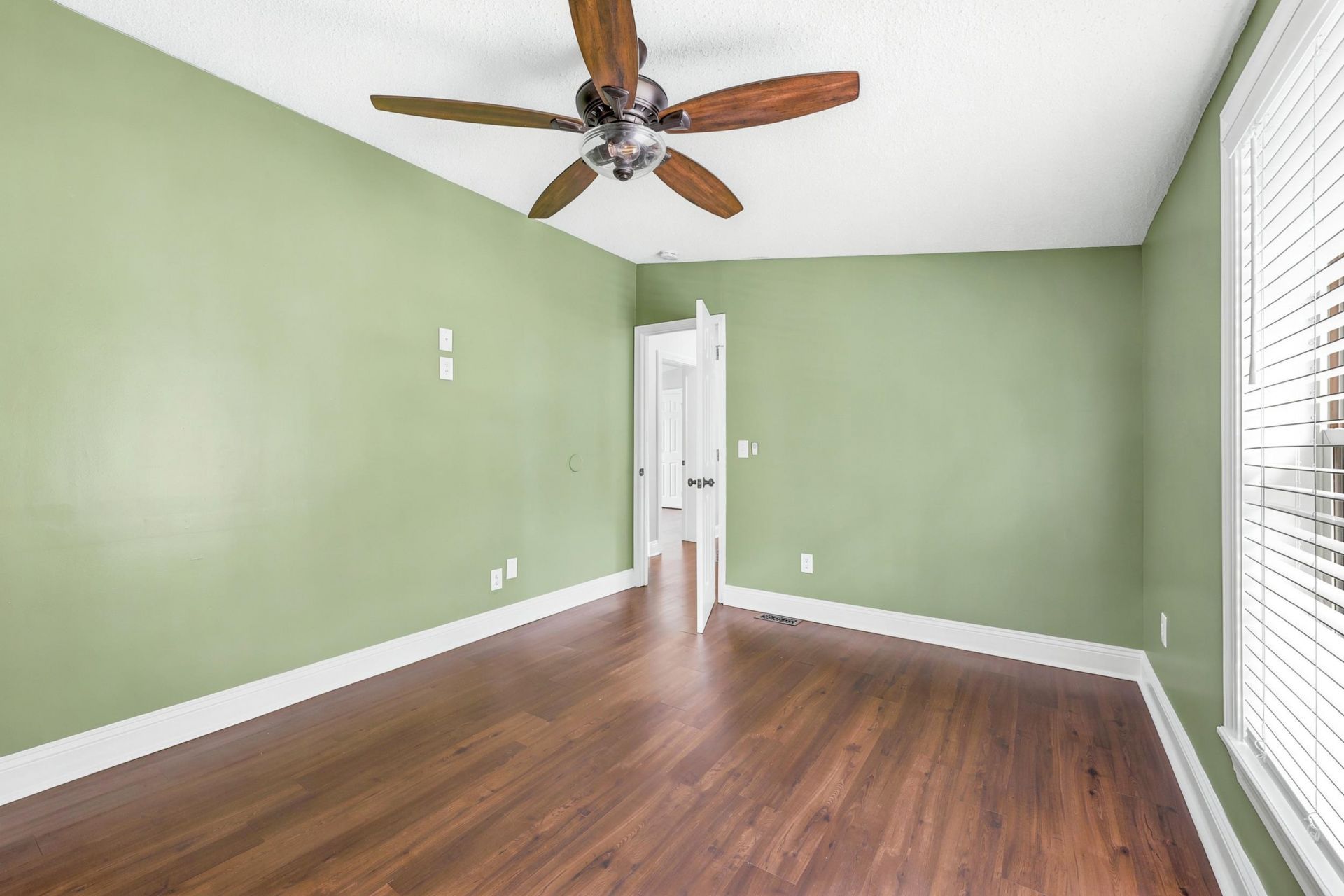 8042 Clearfield Dr.  Photo 29