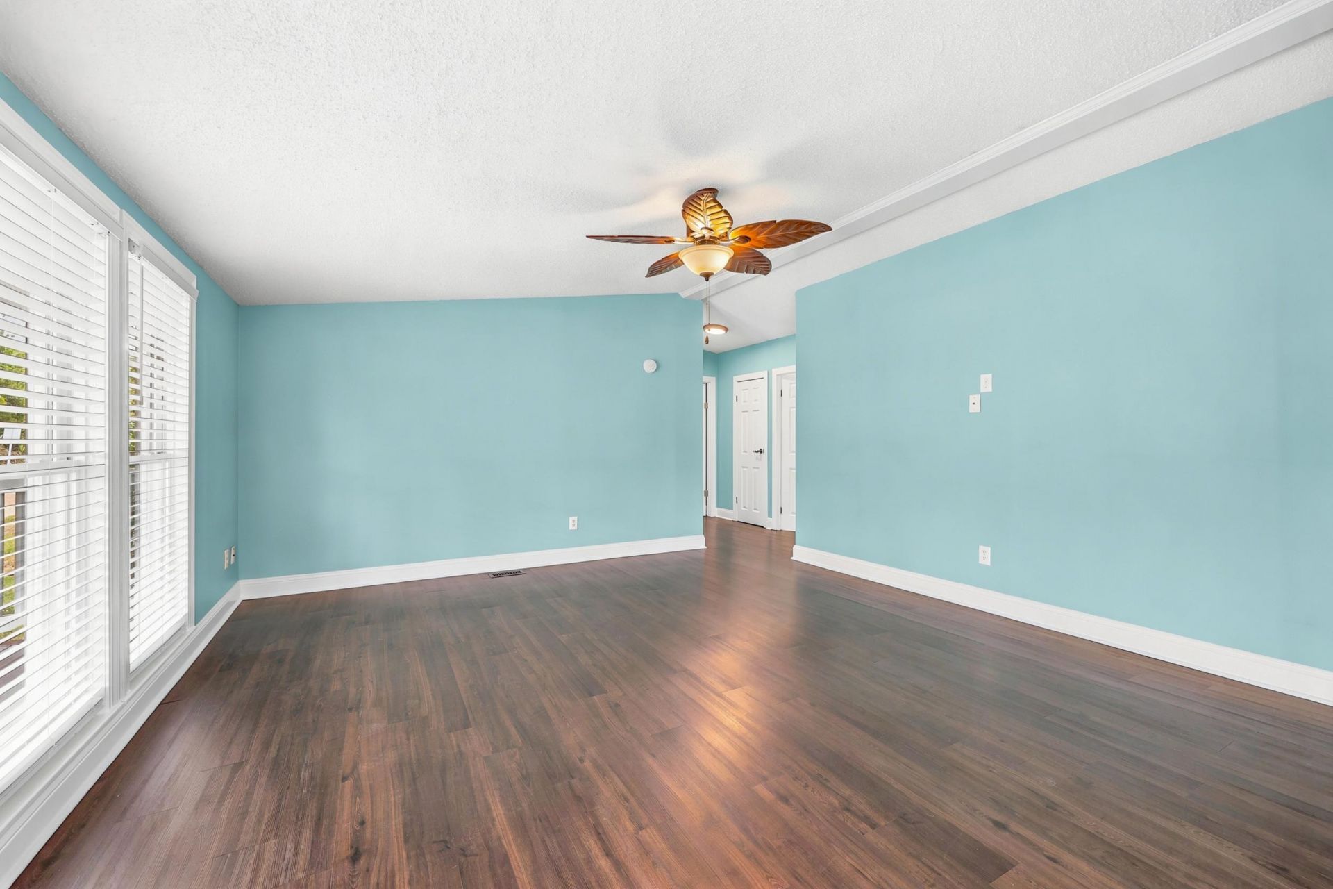8042 Clearfield Dr.  Photo 7