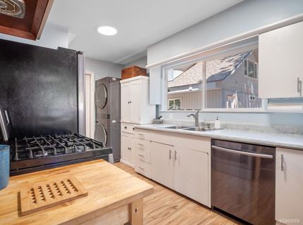 2616 Kubel Avenue, South Lake Tahoe, CA 96150 Photo