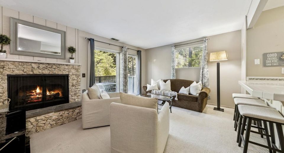 1410 Ski Run Boulevard, Unit 1, South Lake Tahoe, CA 96150 Photo