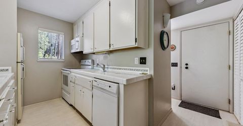1410 Ski Run Boulevard, Unit 1, South Lake Tahoe, CA 96150 Photo