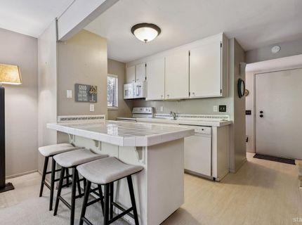 1410 Ski Run Boulevard, Unit 1, South Lake Tahoe, CA 96150 Photo
