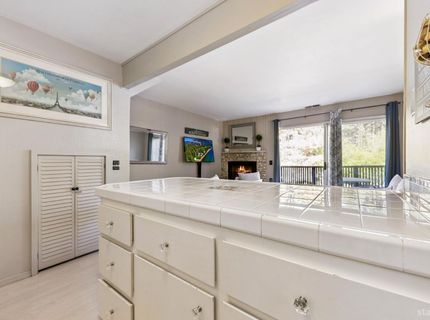 1410 Ski Run Boulevard, Unit 1, South Lake Tahoe, CA 96150 Photo