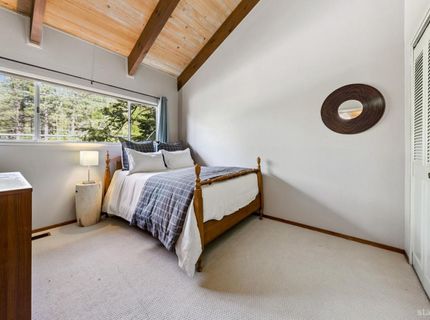 1410 Ski Run Boulevard, Unit 1, South Lake Tahoe, CA 96150 Photo