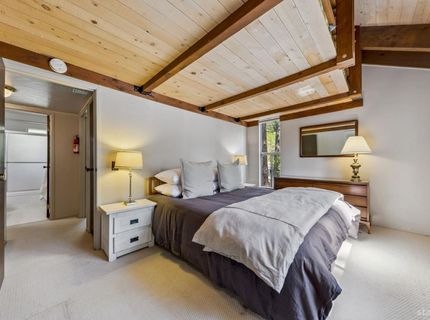 1410 Ski Run Boulevard, Unit 1, South Lake Tahoe, CA 96150 Photo