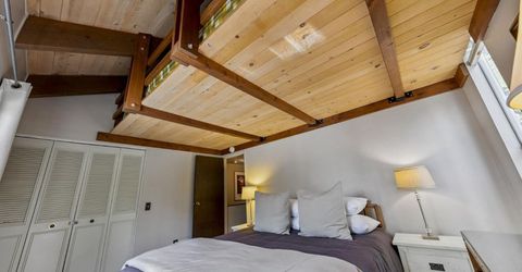 1410 Ski Run Boulevard, Unit 1, South Lake Tahoe, CA 96150 Photo