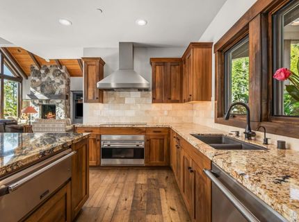 2081 Tahoe Mountain Road, South Lake Tahoe, CA 96150 Photo
