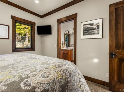 2081 Tahoe Mountain Road, South Lake Tahoe, CA 96150 Photo