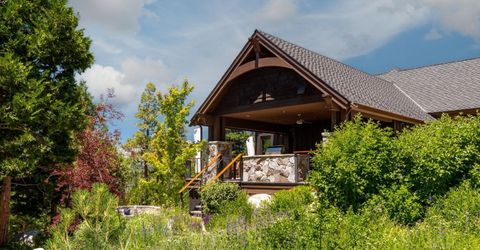 2081 Tahoe Mountain Road, South Lake Tahoe, CA 96150 Photo