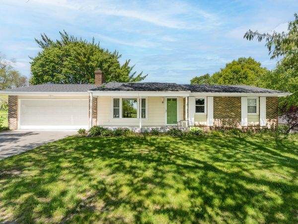 407 E Lincoln Street, Hastings, MI 49058