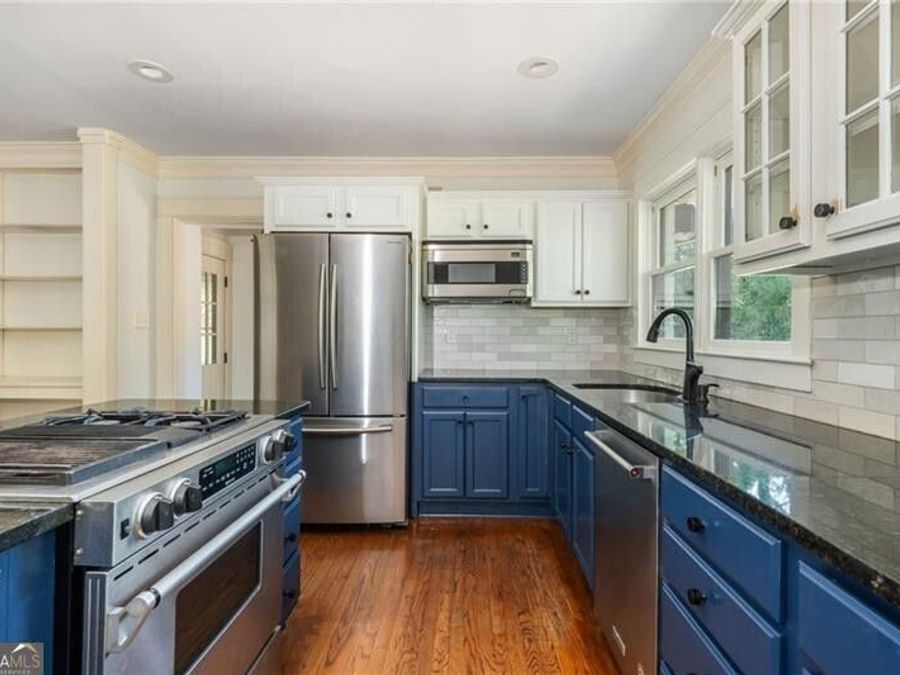 Property Image 8