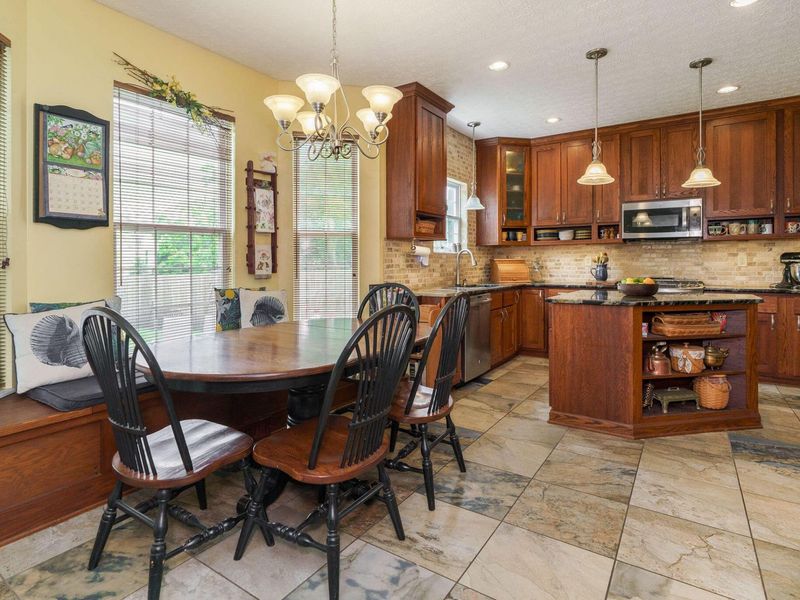 6693 Spring Run Drive, Westerville, OH 43082 Photo 10