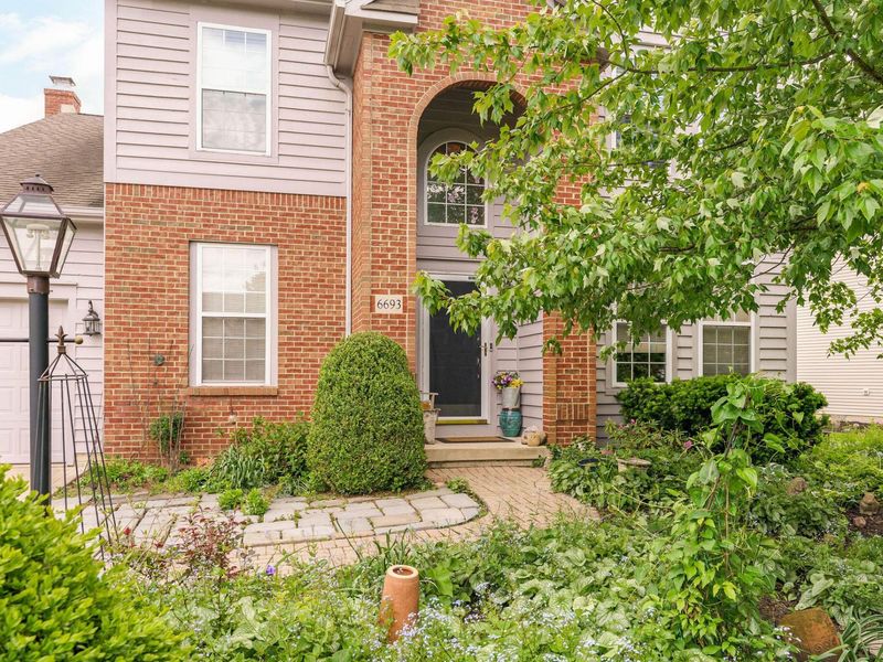 6693 Spring Run Drive, Westerville, OH 43082 Photo 3
