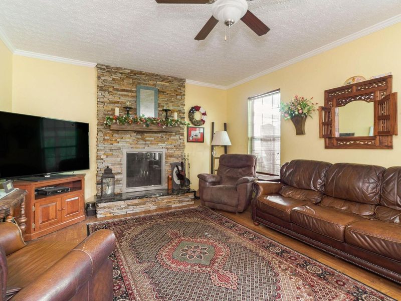 6693 Spring Run Drive, Westerville, OH 43082 Photo 8