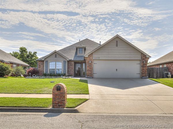 12175 N 107th East Place , Collinsville, OK 74021