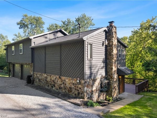 842 River Road, Davisville, WV 26142