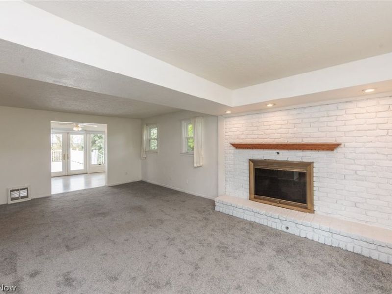 1984 W Turkeyfoot Lake Road, Barberton, OH 44203 Photo 4