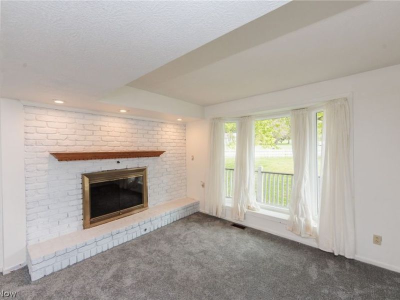 1984 W Turkeyfoot Lake Road, Barberton, OH 44203 Photo 5