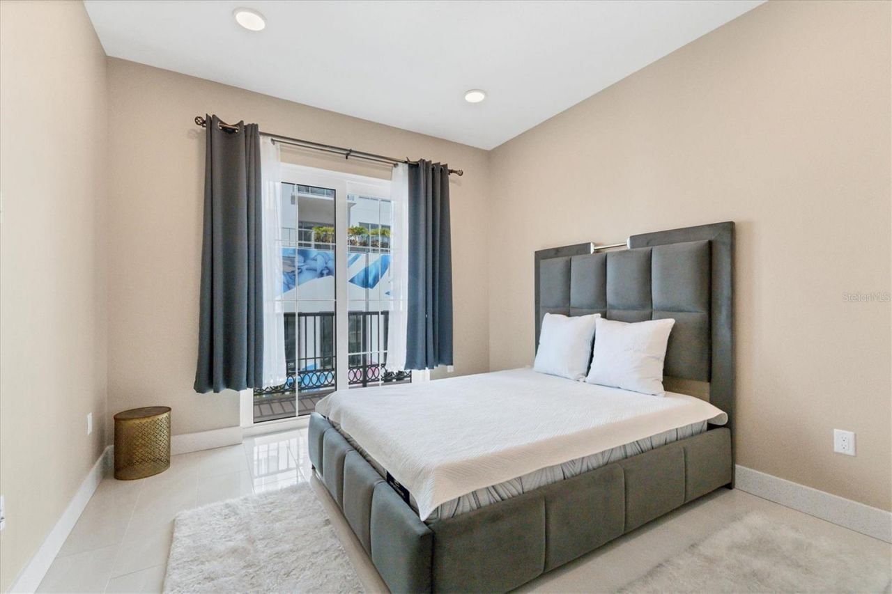 1500 State Street , Unit 403, Sarasota, FL 34236 Photo