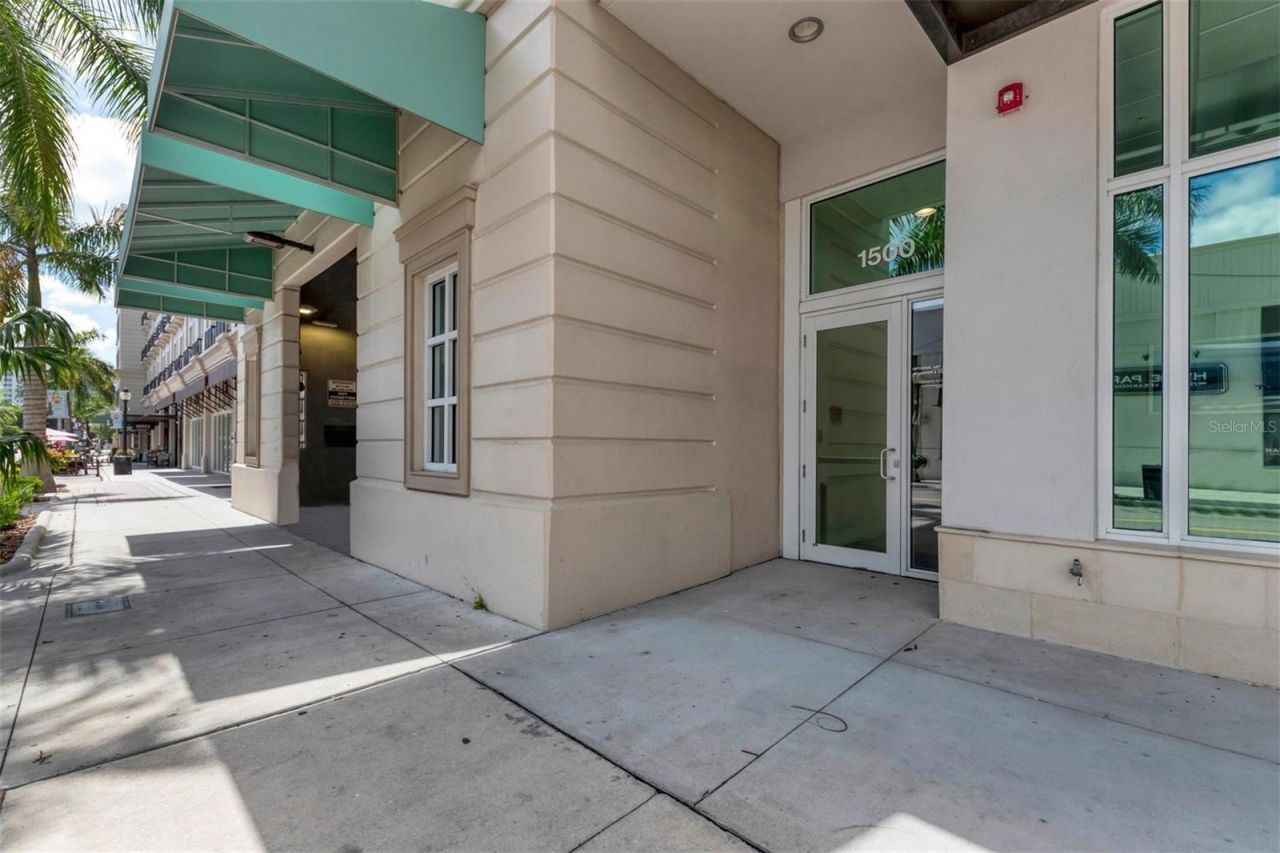 1500 State Street, Unit 403, Sarasota, FL 34236 Photo