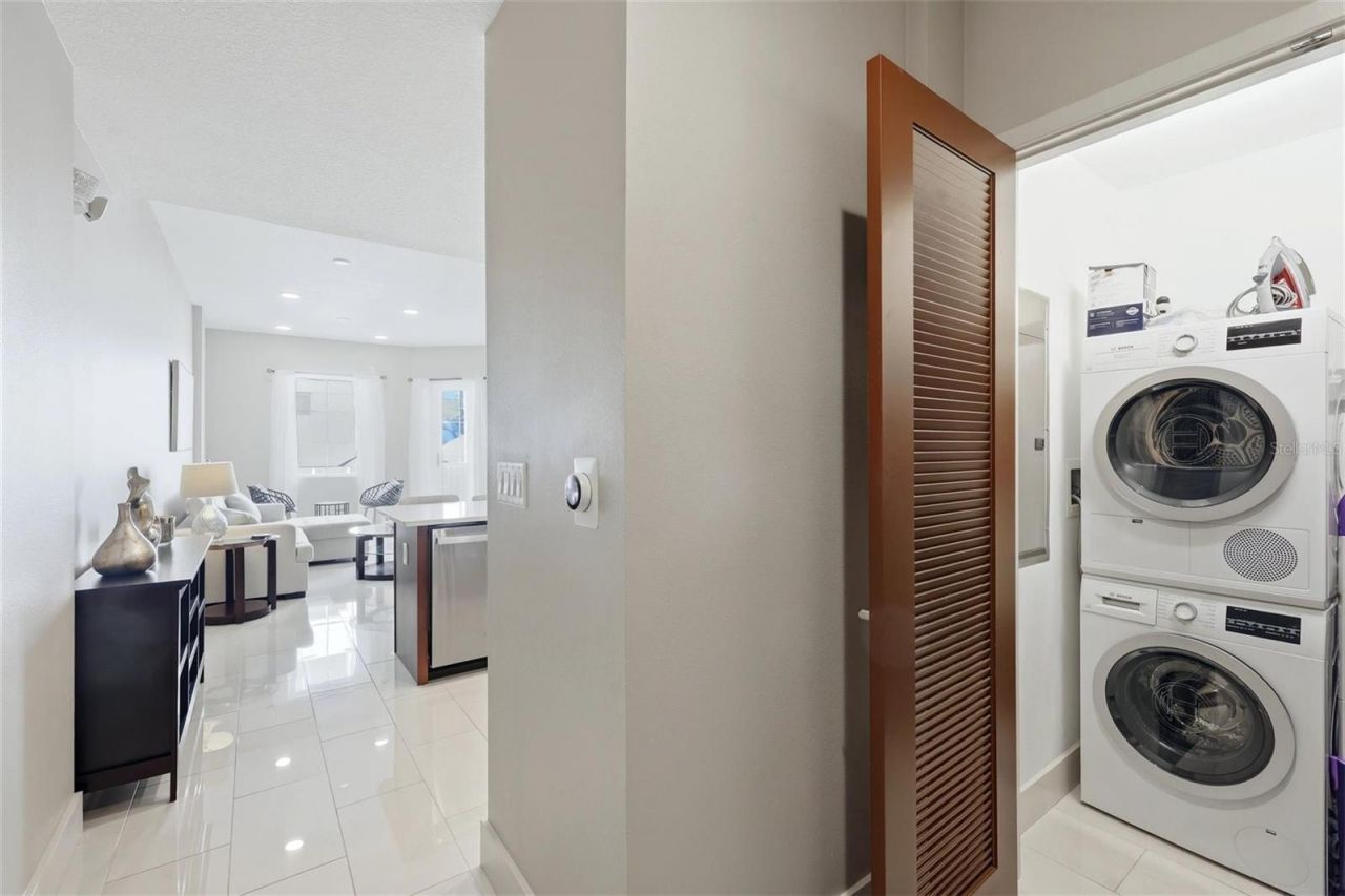 1500 State Street, Unit 403, Sarasota, FL 34236 Photo