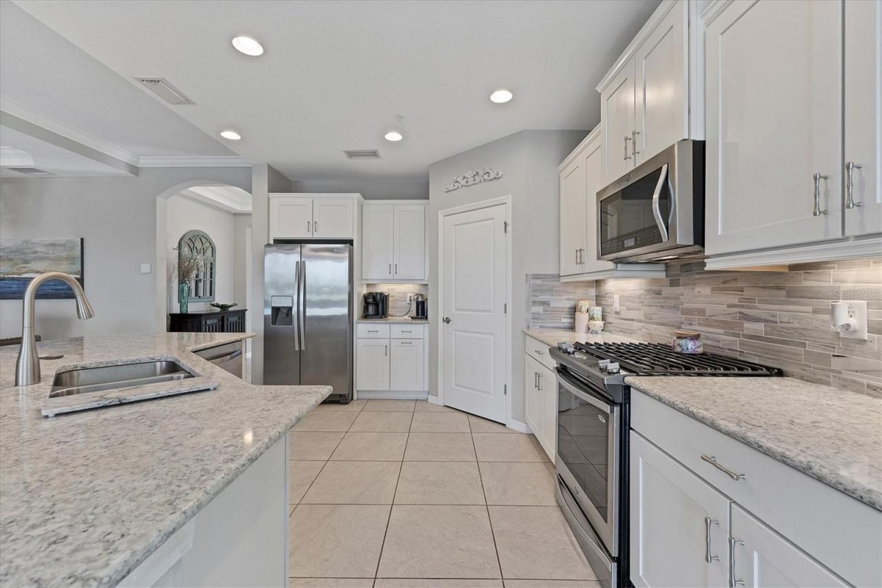 7564 Divot Loop , Bradenton, FL 34202 Photo