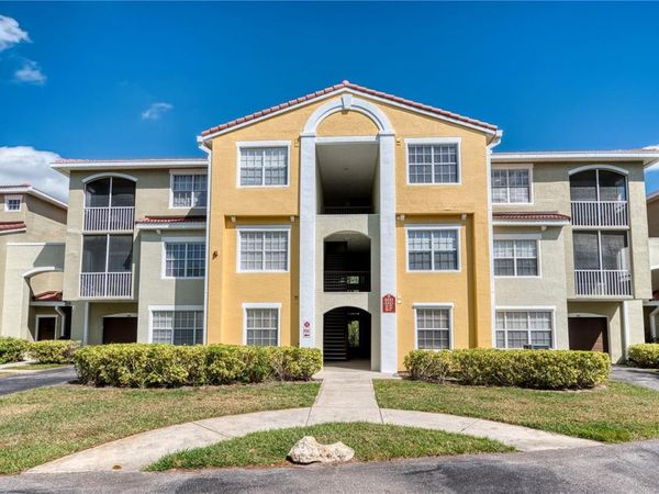 5551 BENTGRASS DRIVE, Unit 11-303, SARASOTA, FL 34235