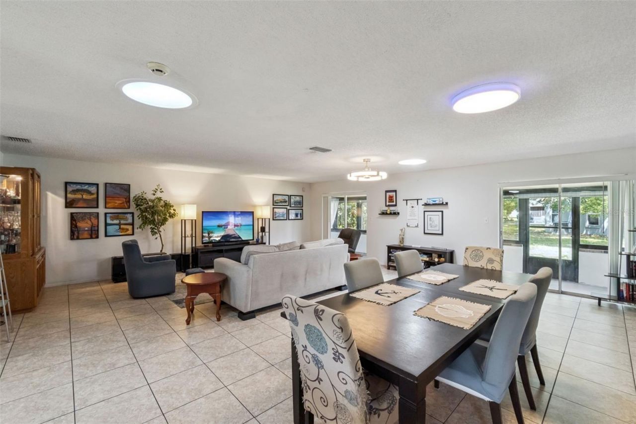 10044 Garrison Lane , Orlando, FL 32821 Photo