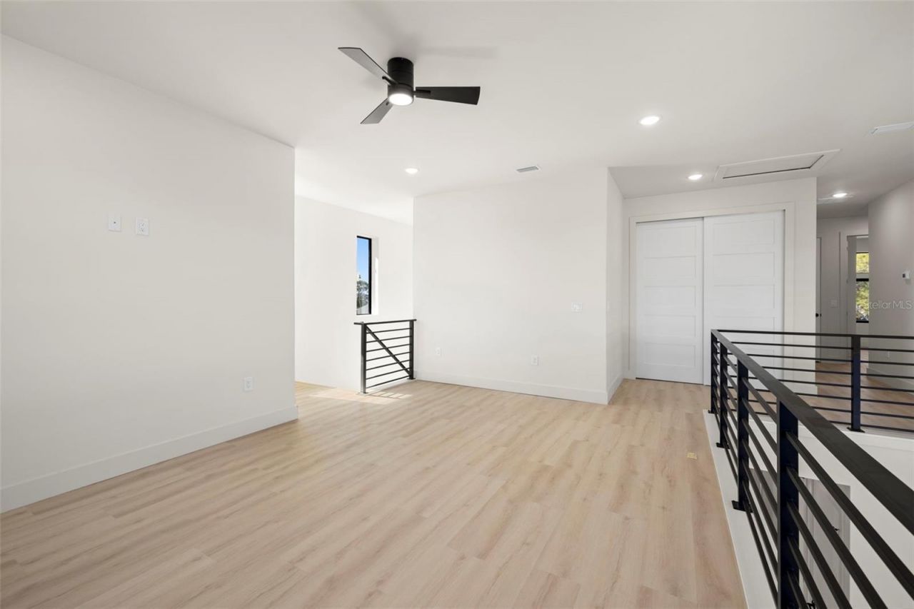 4019 Harrisburg Street Ne, Saint Petersburg, FL 33703 Photo